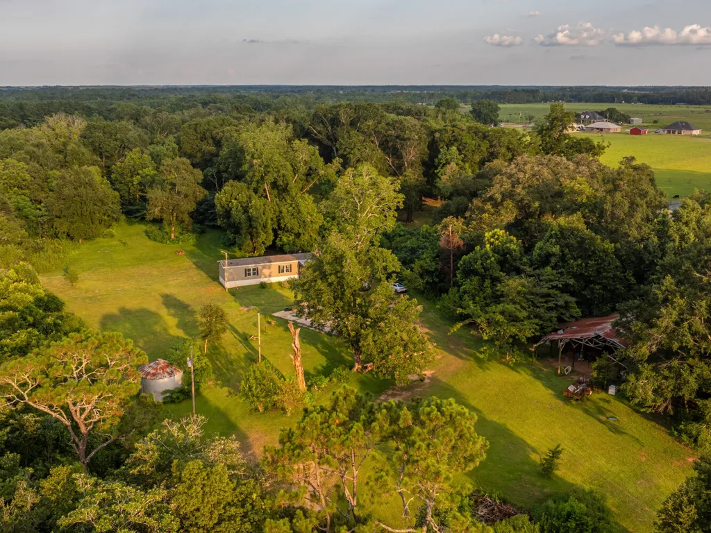 18298 County Road 73 Summerdale AL 36580