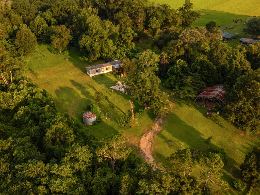 18298 County Road 73 Summerdale AL 36580