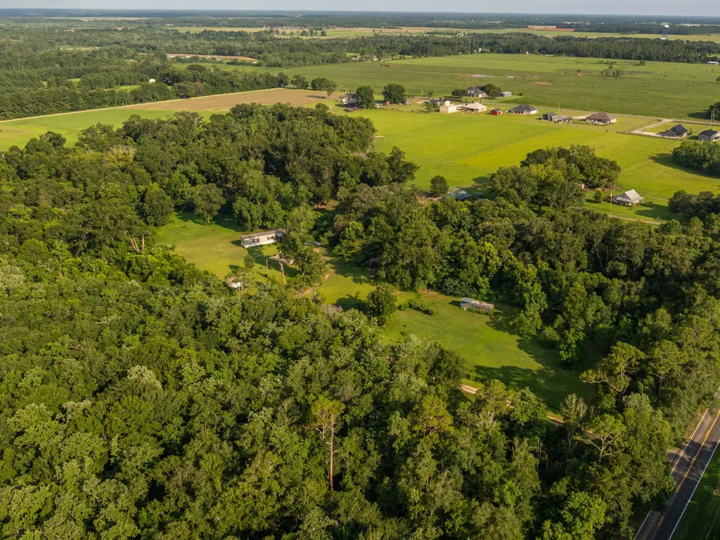 18298 County Road 73 Summerdale AL 36580
