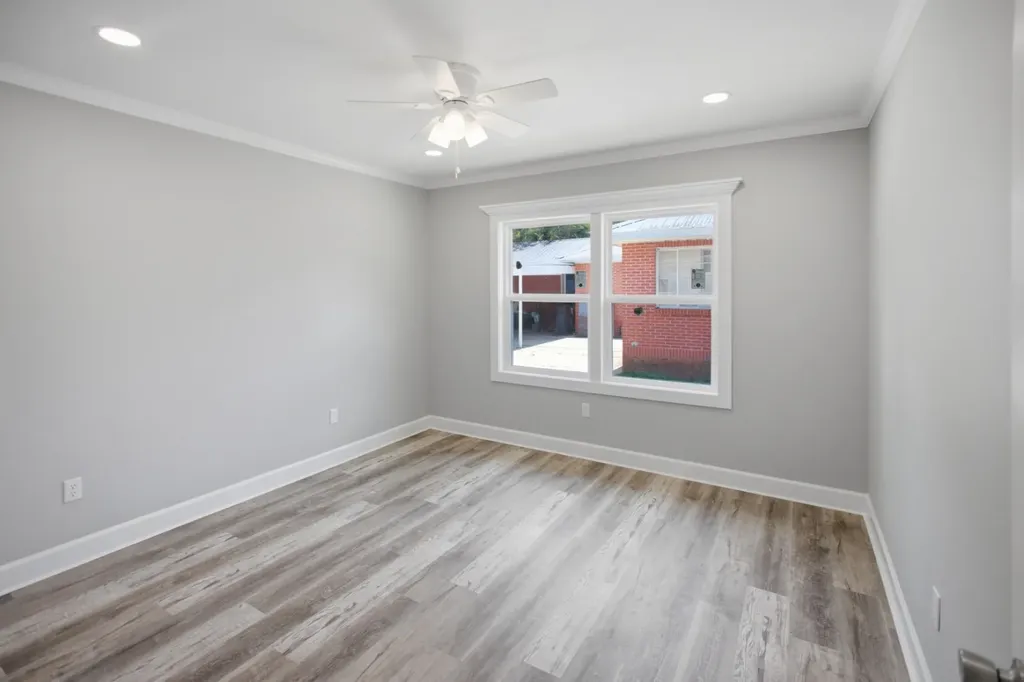 892 Claxton Avenue N Elba AL 36323