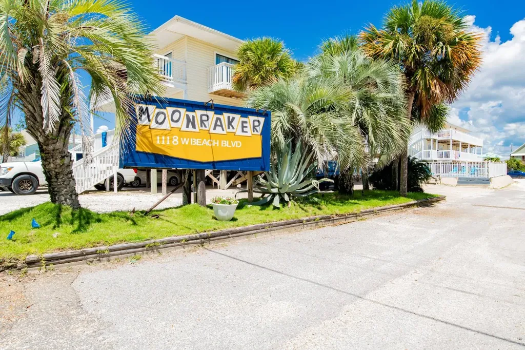 1118 W Beach Boulevard Gulf Shores AL 36542