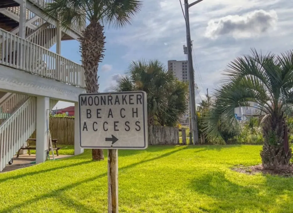 1118 W Beach Boulevard Gulf Shores AL 36542