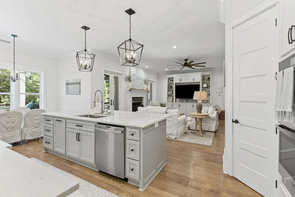 3115 Dog River Road Theodore AL 36582