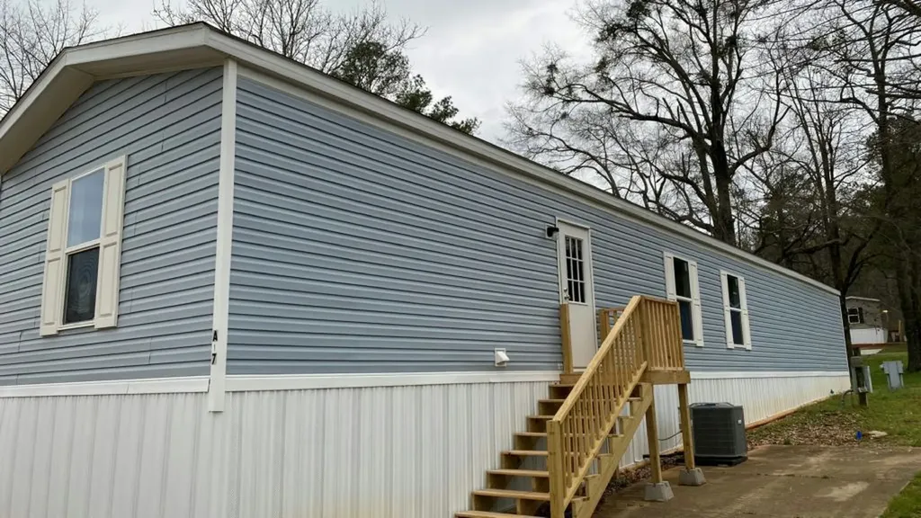 17 Adam Drive Birmingham AL 35215
