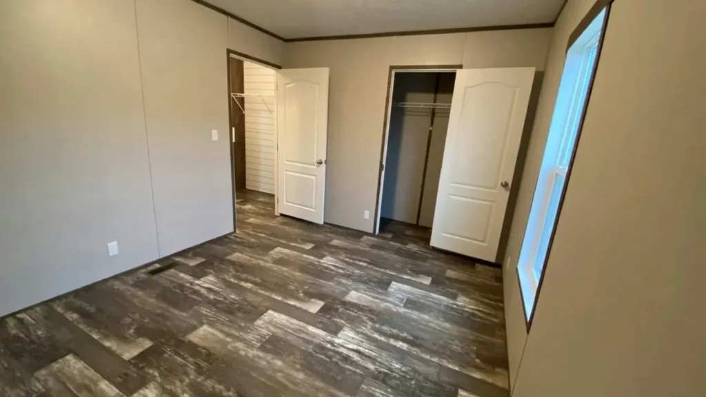 17 Adam Drive Birmingham AL 35215