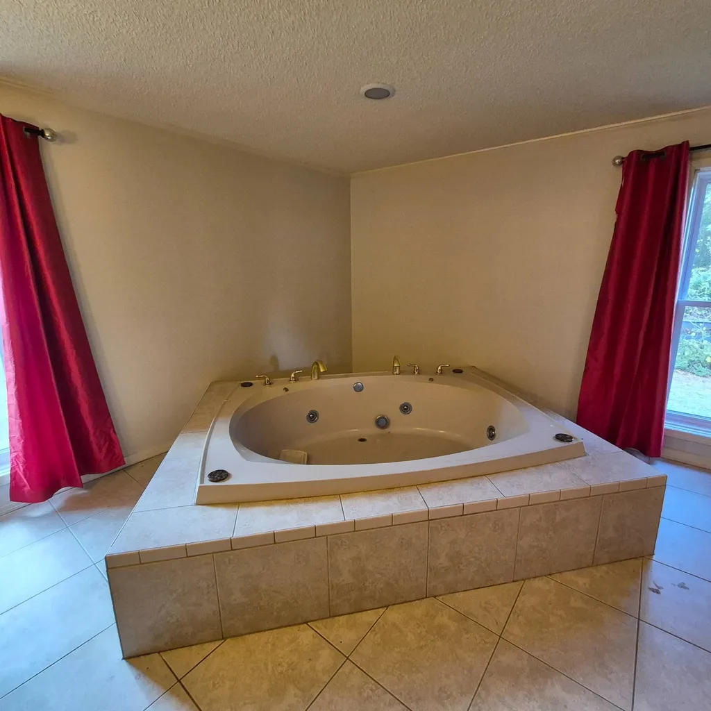 104 Wall Street Evergreen AL 36401