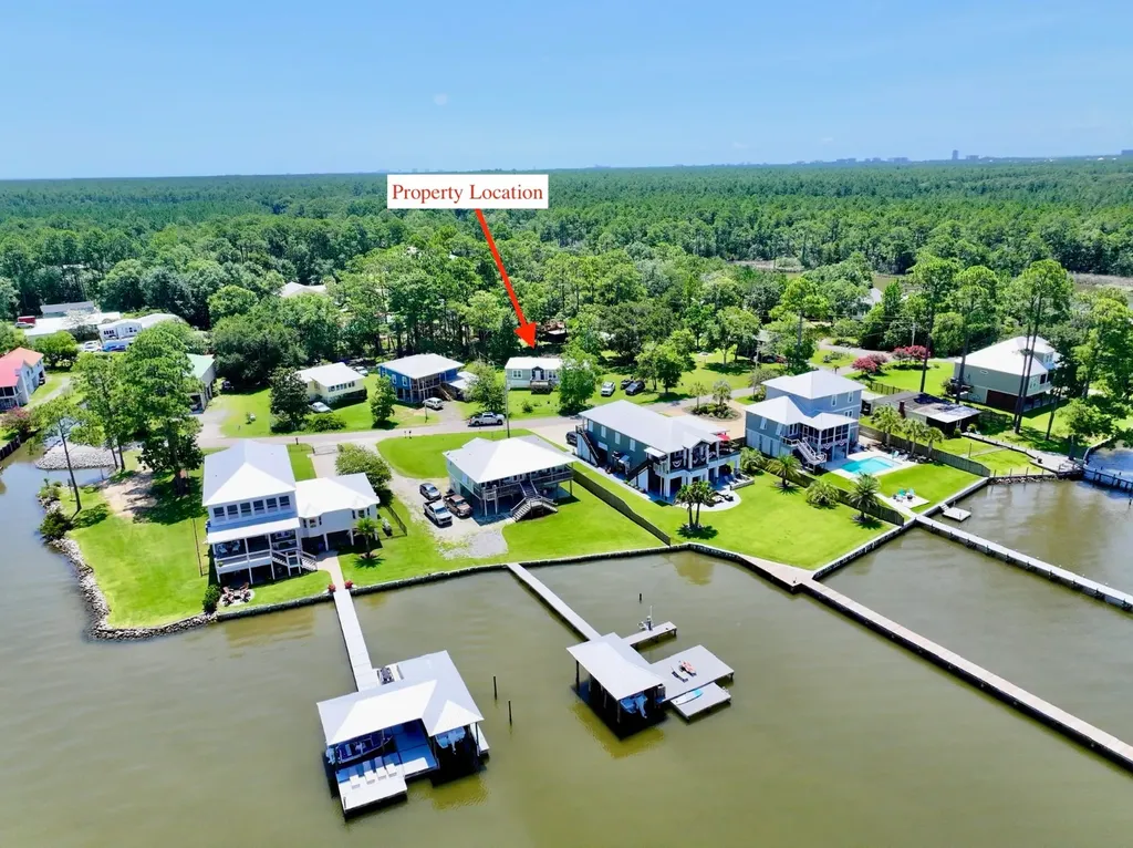 7648 Bayshore Drive Elberta AL 36530