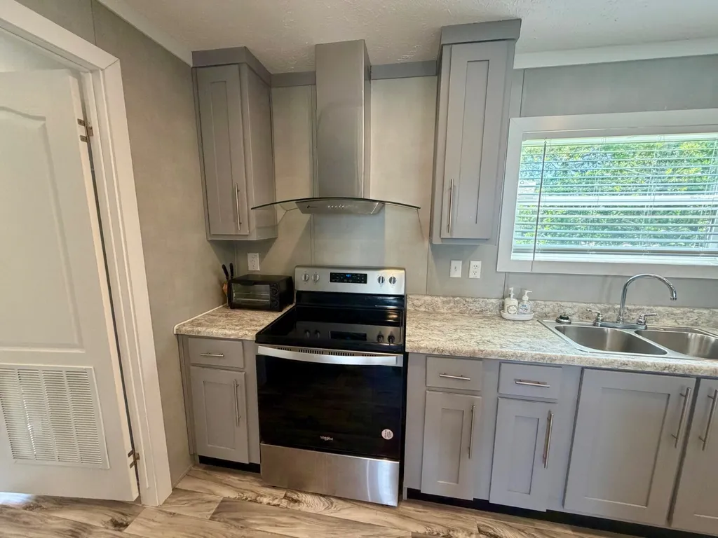 7648 Bayshore Drive Elberta AL 36530