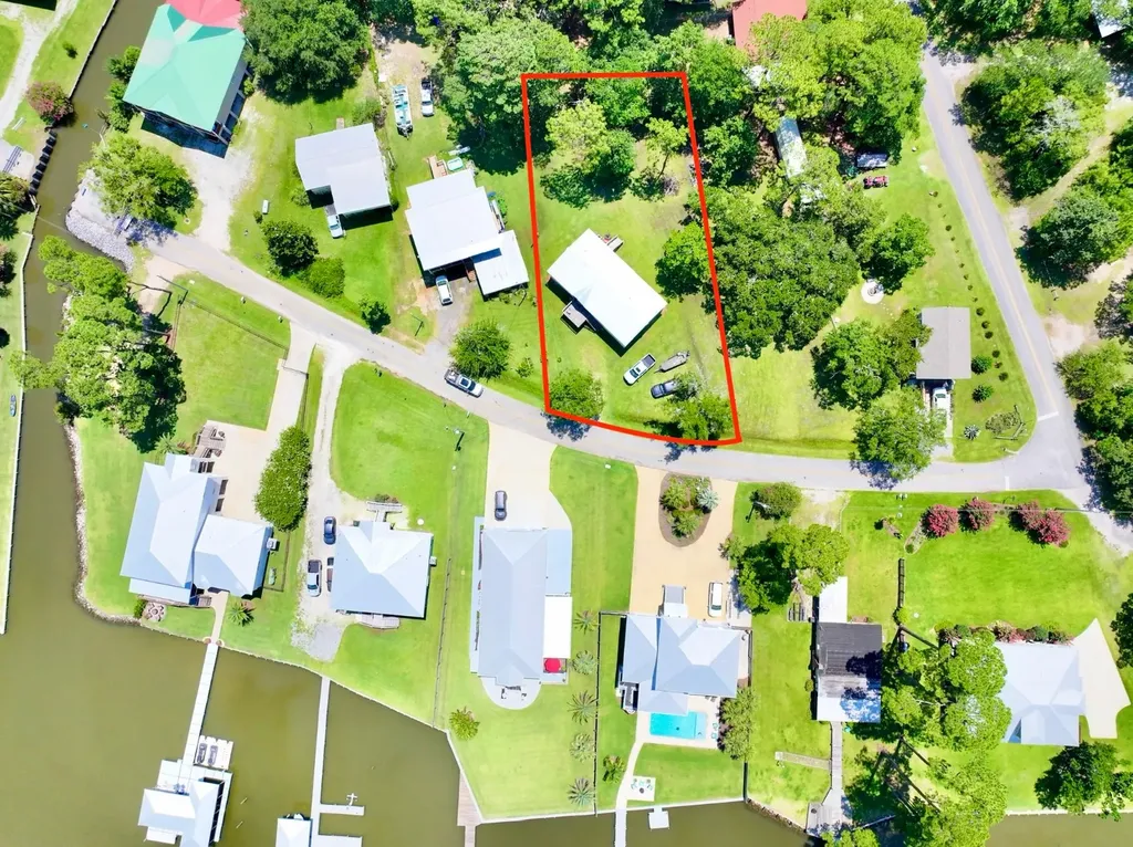 7648 Bayshore Drive Elberta AL 36530