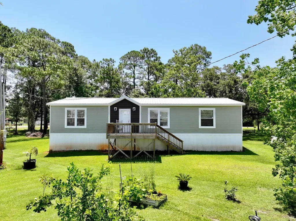 7648 Bayshore Drive Elberta AL 36530