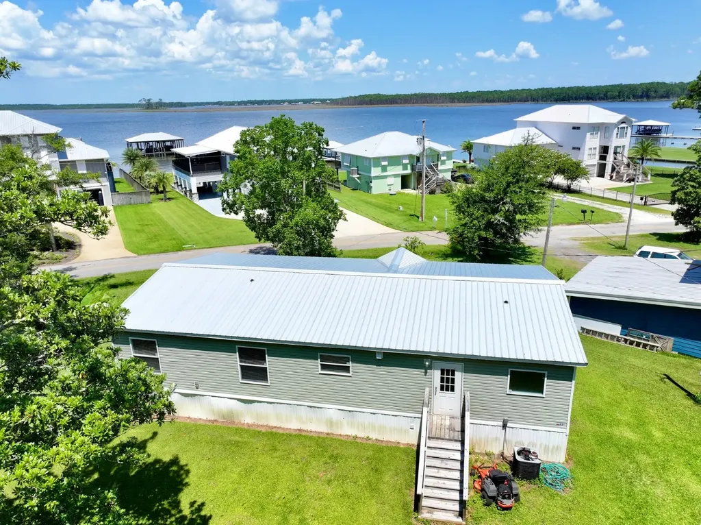 7648 Bayshore Drive Elberta AL 36530