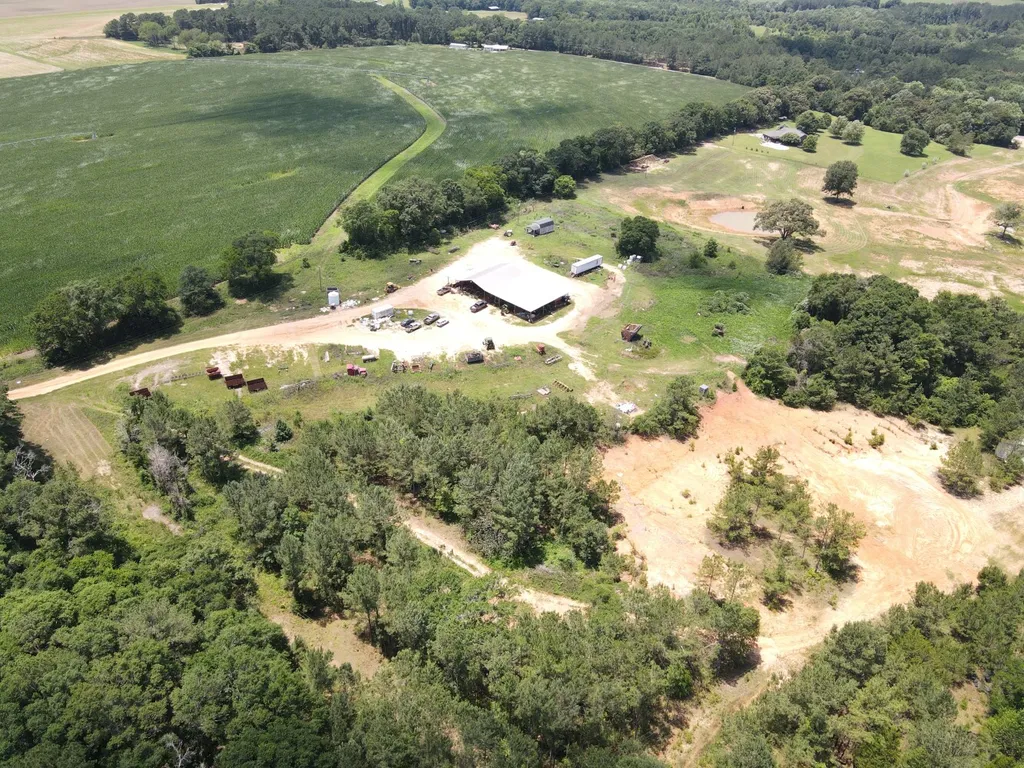 1422 Adkinson Road Newton AL 36352