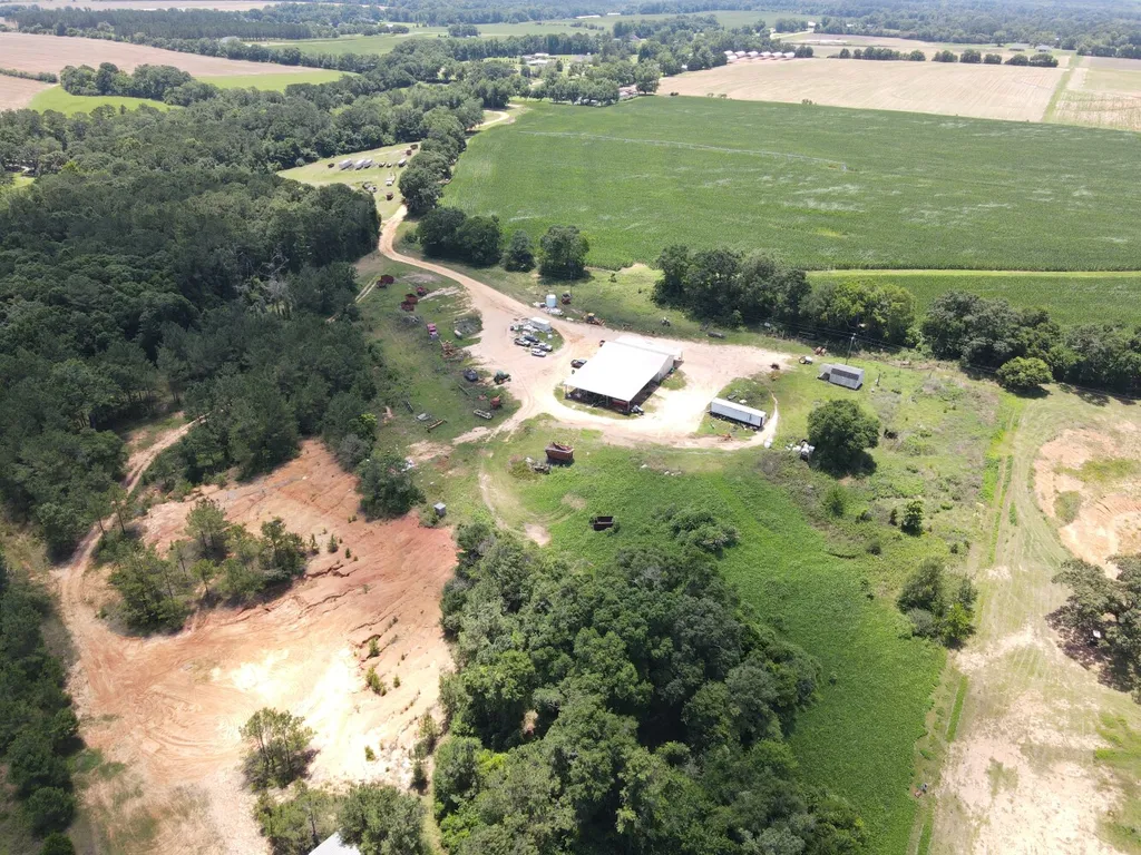 1422 Adkinson Road Newton AL 36352