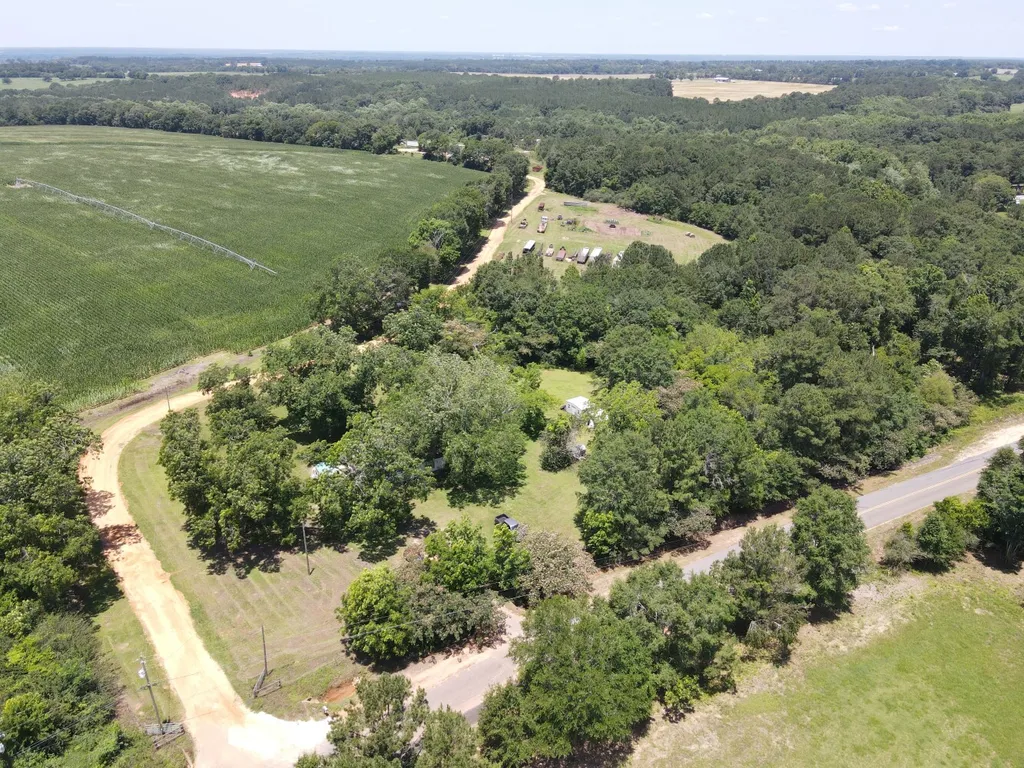 1422 Adkinson Road Newton AL 36352