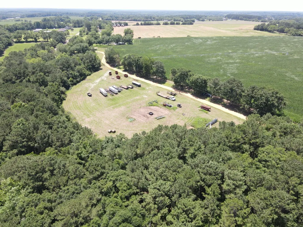 1422 Adkinson Road Newton AL 36352