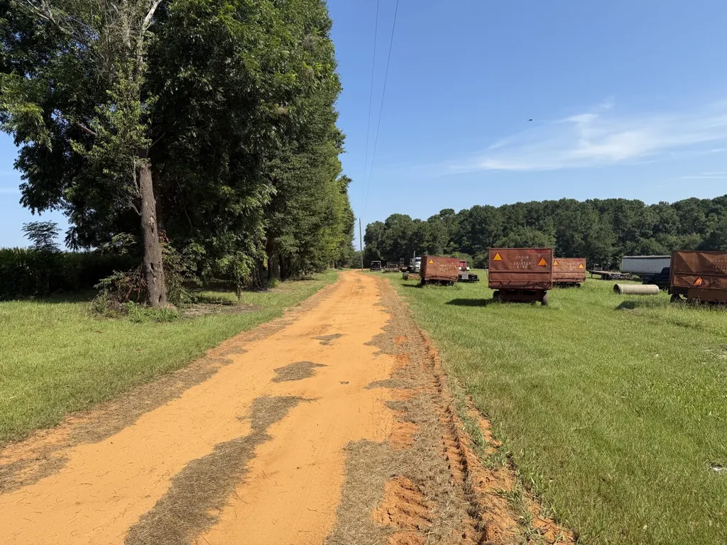 1422 Adkinson Road Newton AL 36352