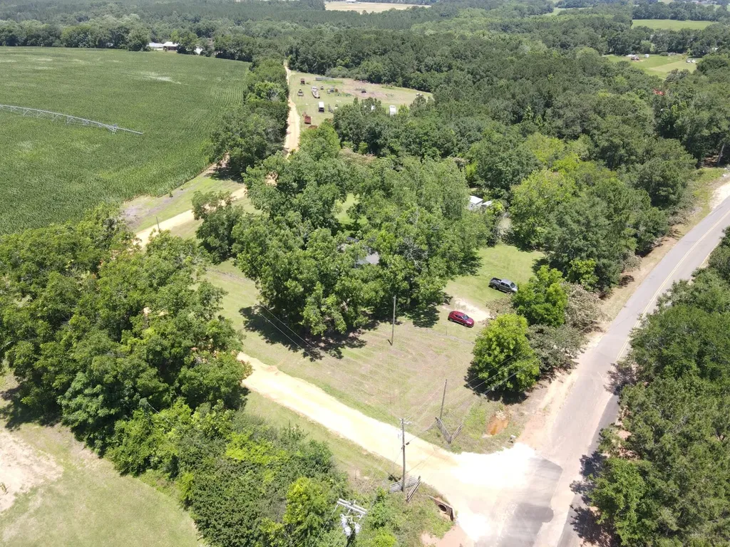 1422 Adkinson Road Newton AL 36352