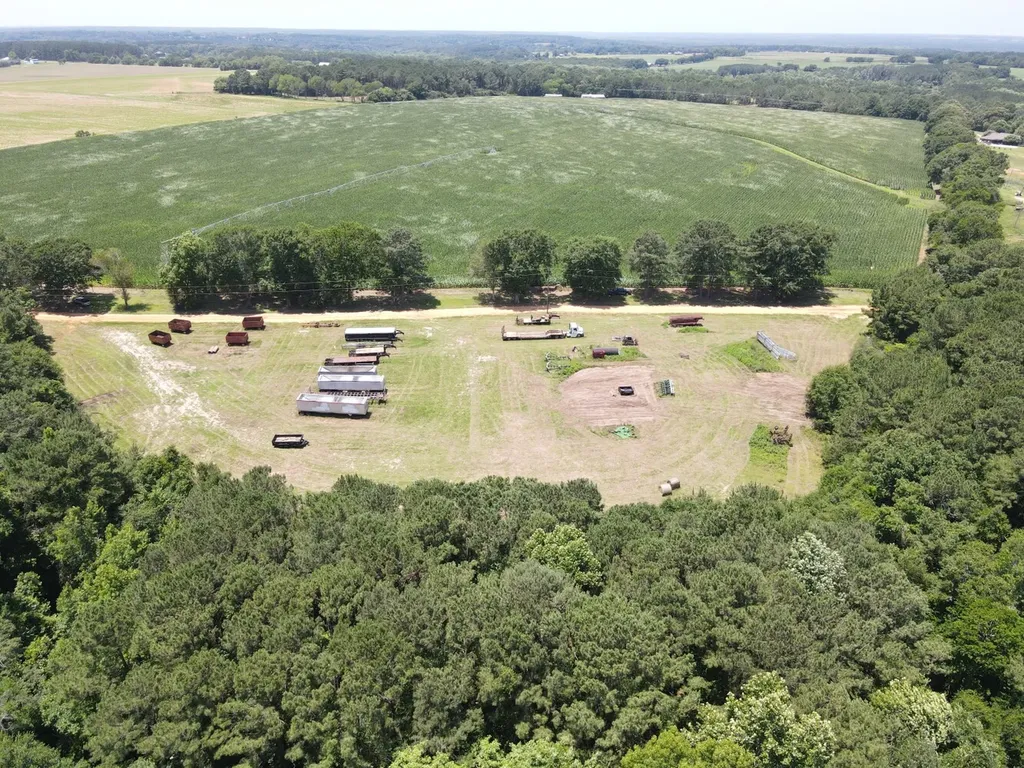 1422 Adkinson Road Newton AL 36352