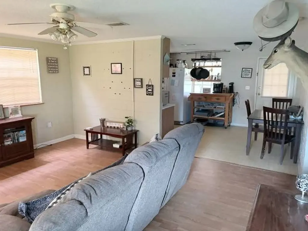 17674 Opp Highway Dozier AL 36028