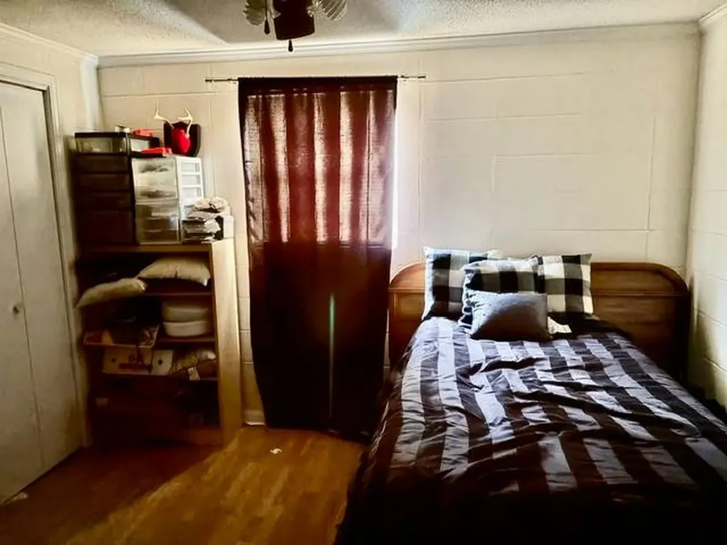 17674 Opp Highway Dozier AL 36028