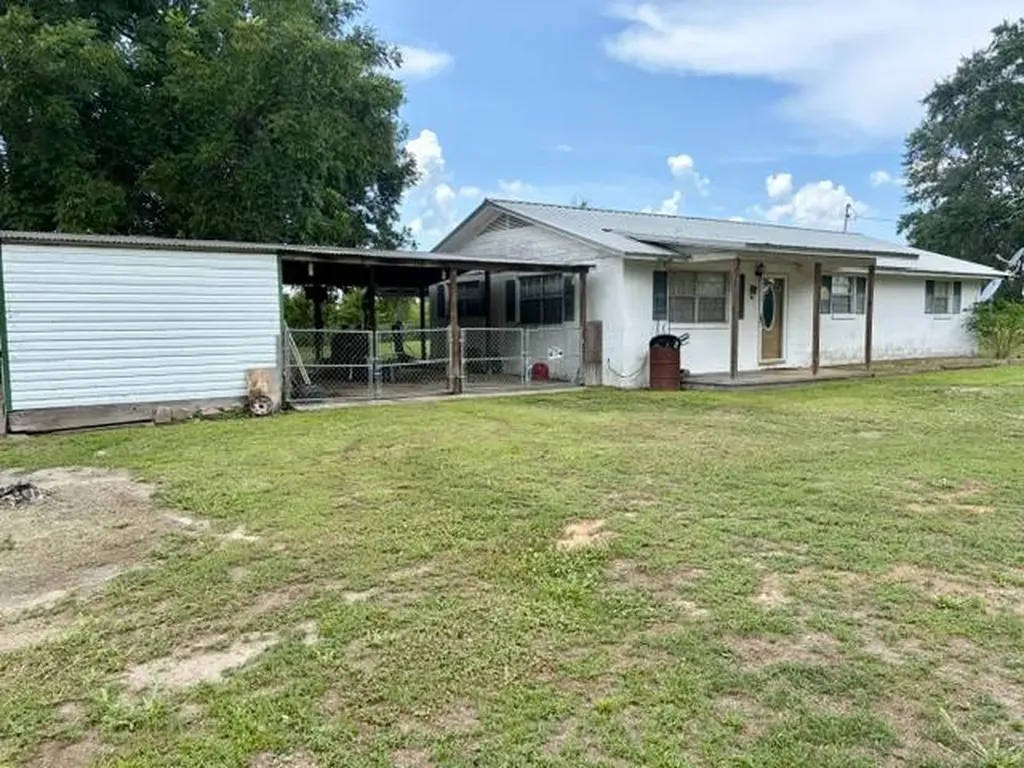 17674 Opp Highway Dozier AL 36028
