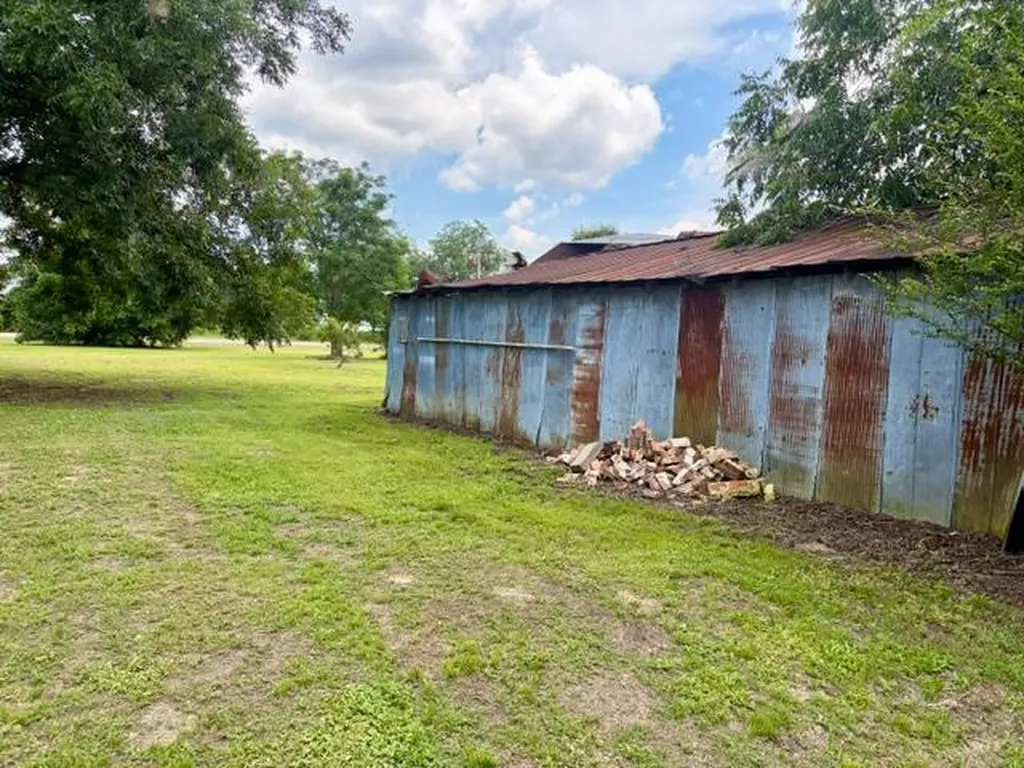 17674 Opp Highway Dozier AL 36028