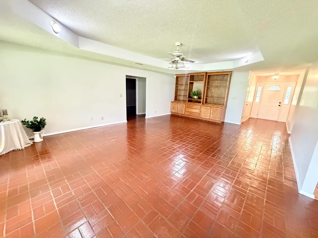 831 Pully Road Calvert AL 36513