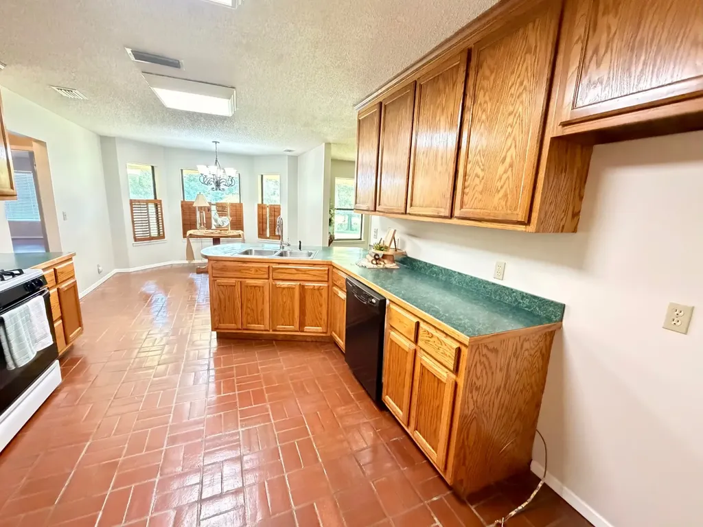 831 Pully Road Calvert AL 36513