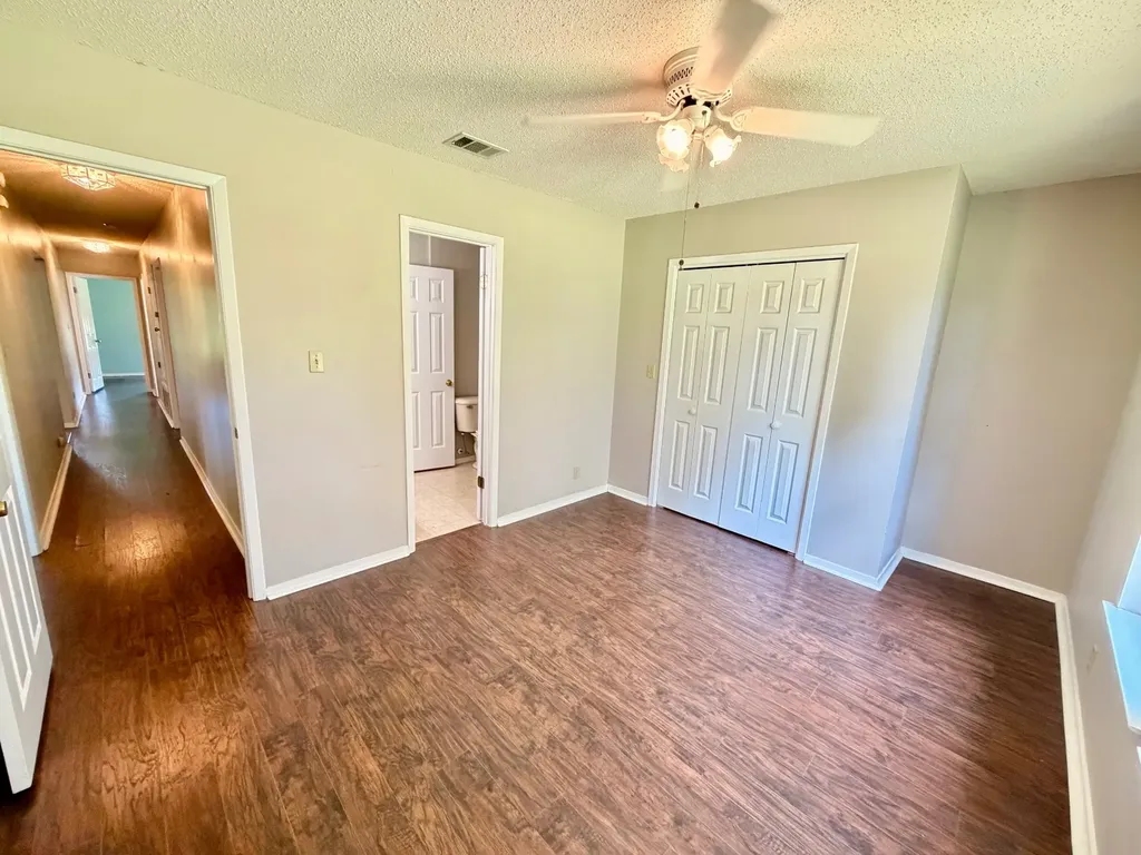 831 Pully Road Calvert AL 36513