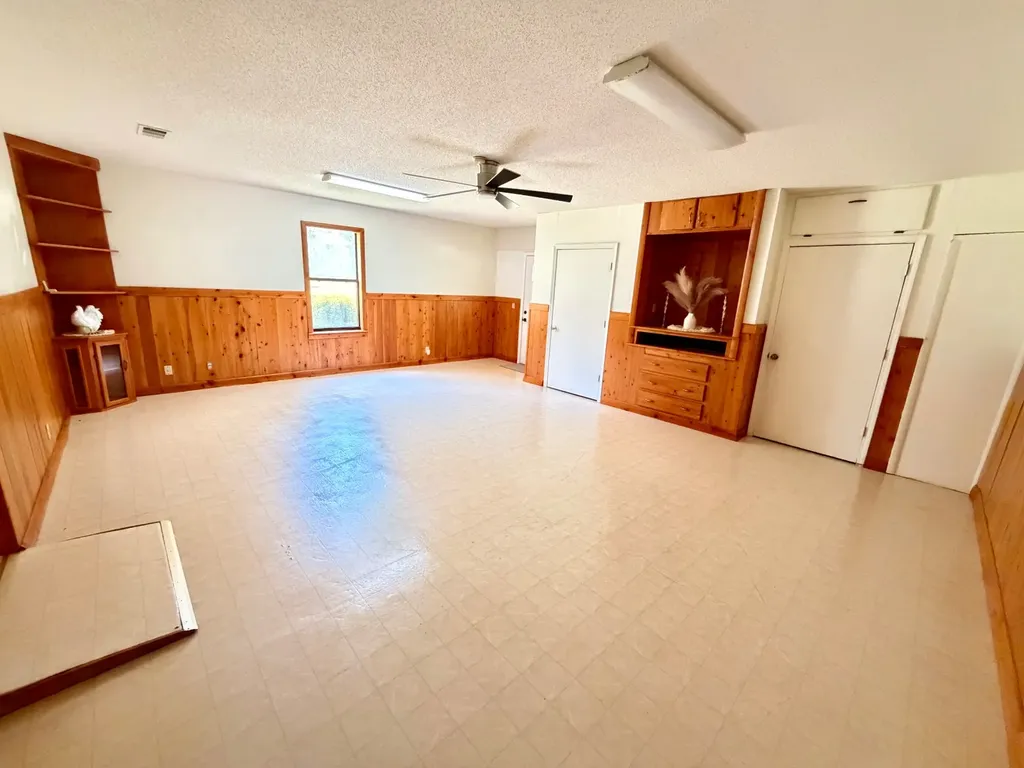 831 Pully Road Calvert AL 36513