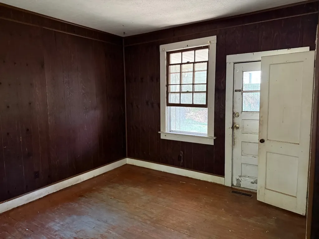 1206 Arthur Street Gadsden AL 35903