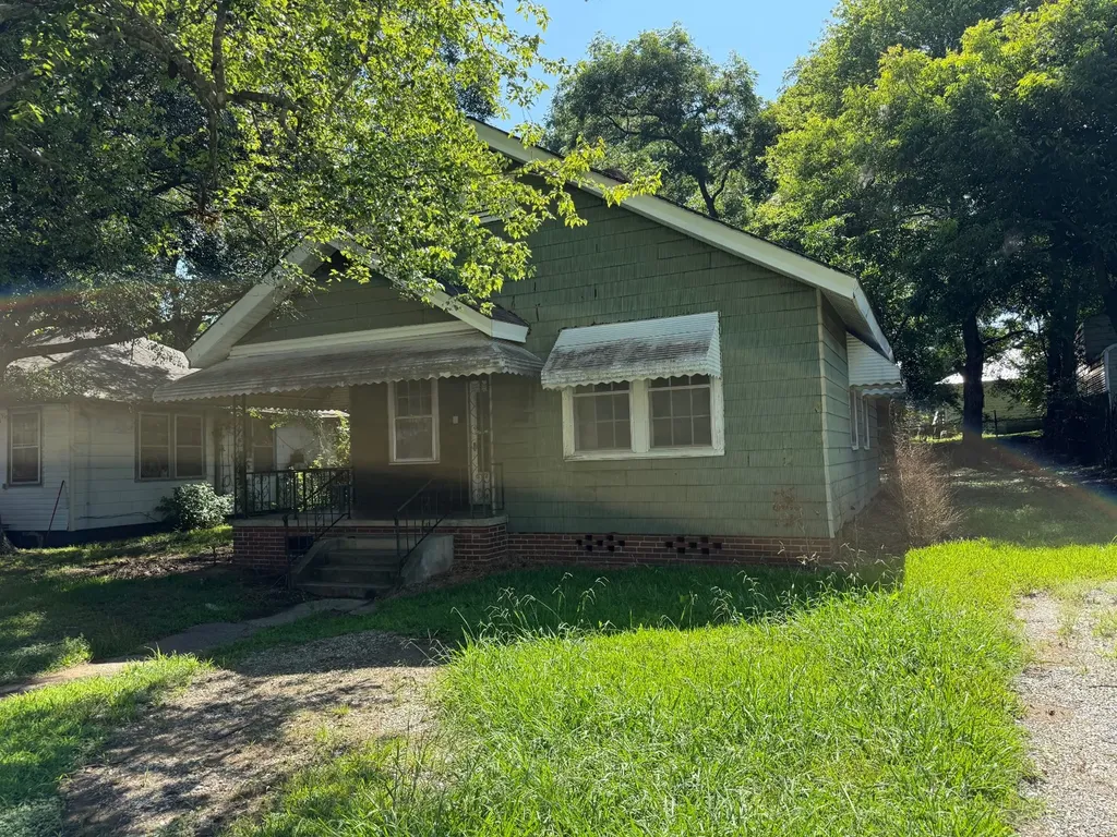 1206 Arthur Street Gadsden AL 35903