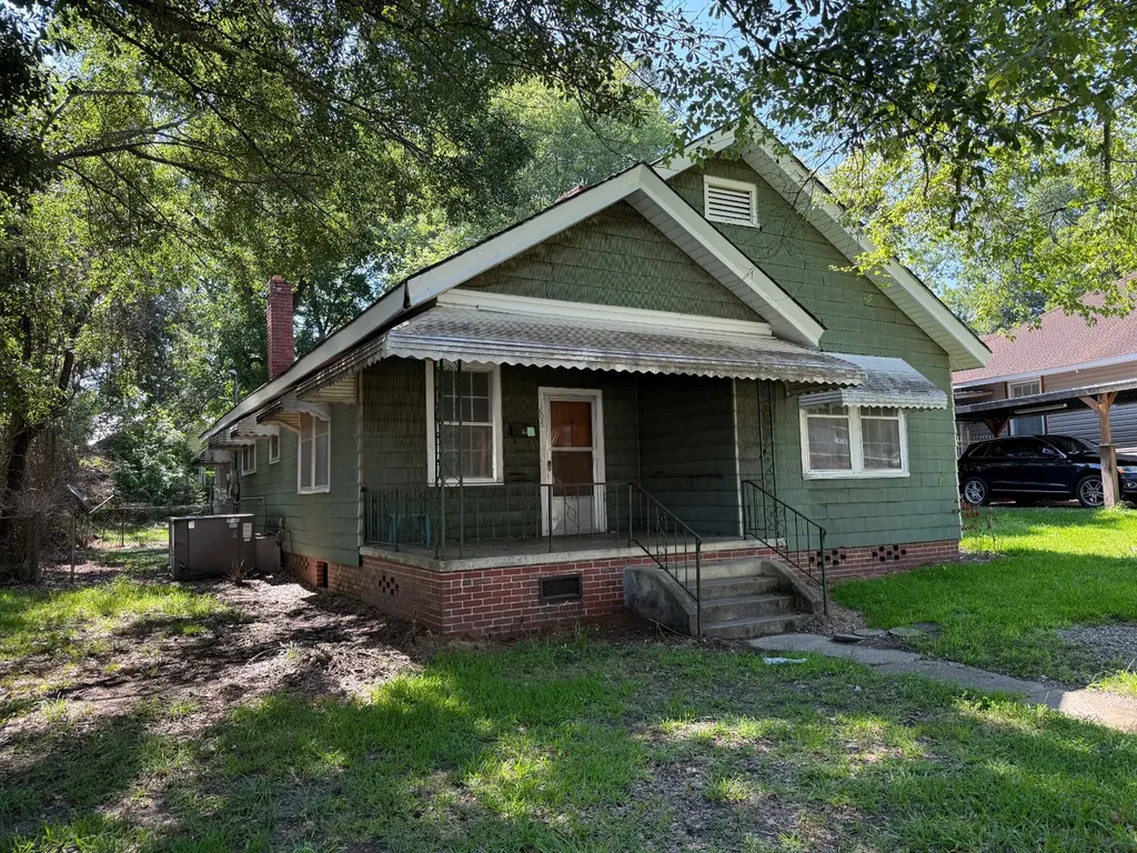 1206 Arthur Street Gadsden AL 35903