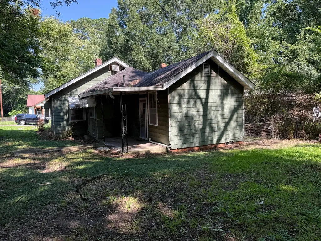 1206 Arthur Street Gadsden AL 35903