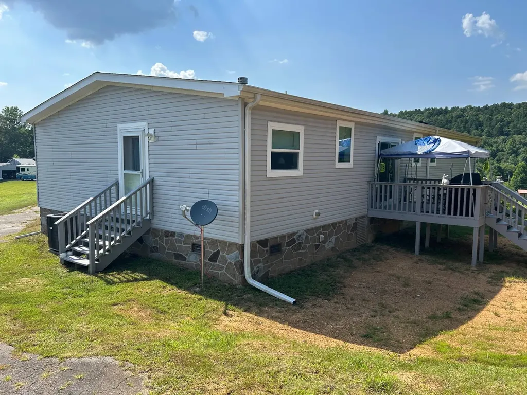 3371 Vaughn Road Altoona AL 35952