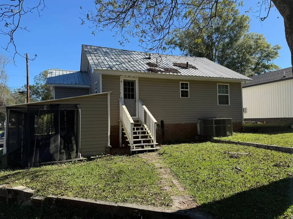 110 N 7th Street Gadsden AL 35903