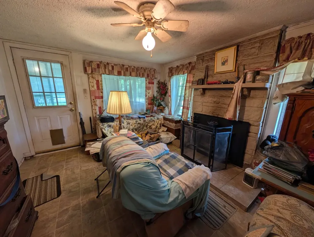 1822 Broadway Avenue Gadsden AL 35904