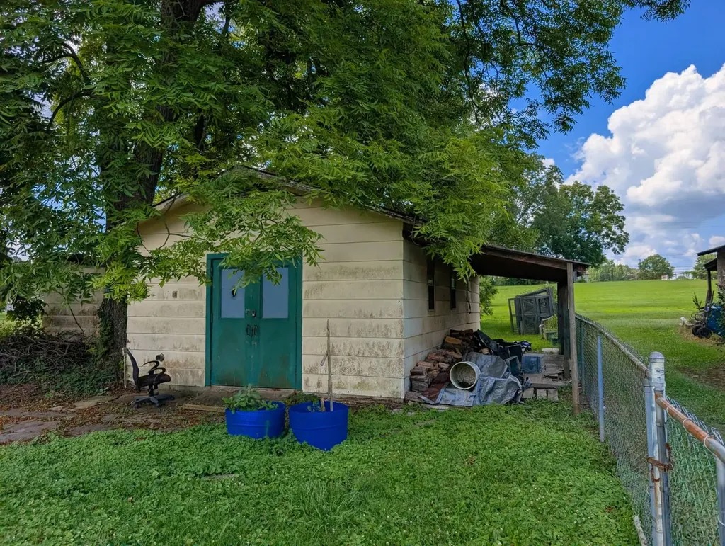 1822 Broadway Avenue Gadsden AL 35904