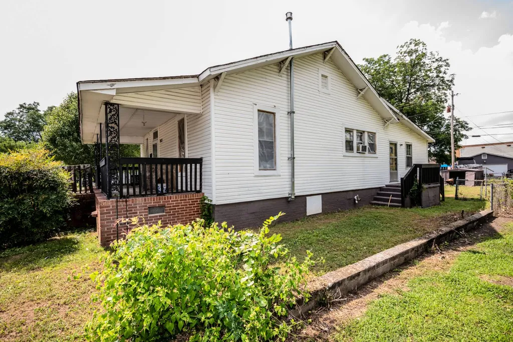 607 Stevens Avenue Huntsville AL 35801