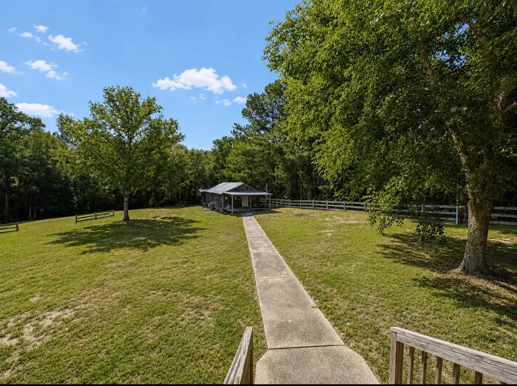350 Kay Lane Grove Hill AL 36451