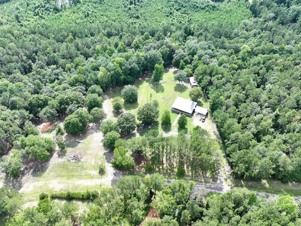 350 Kay Lane Grove Hill AL 36451