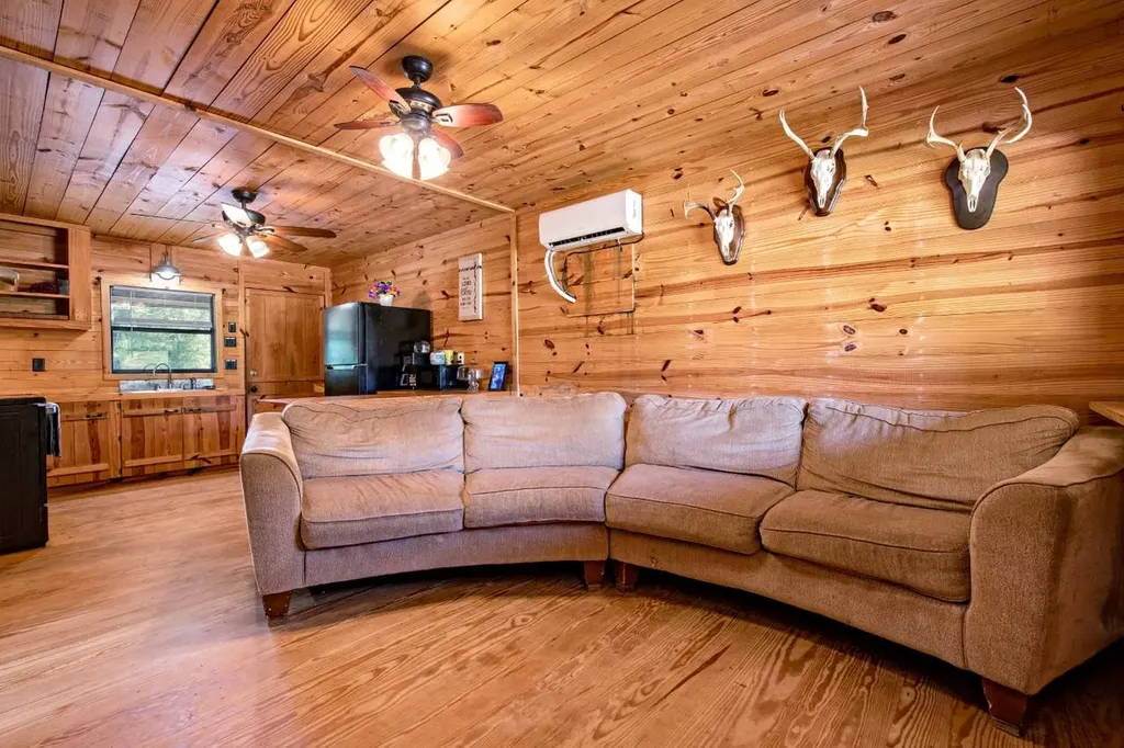 64 Eckhoff Drive Chatom AL 36518