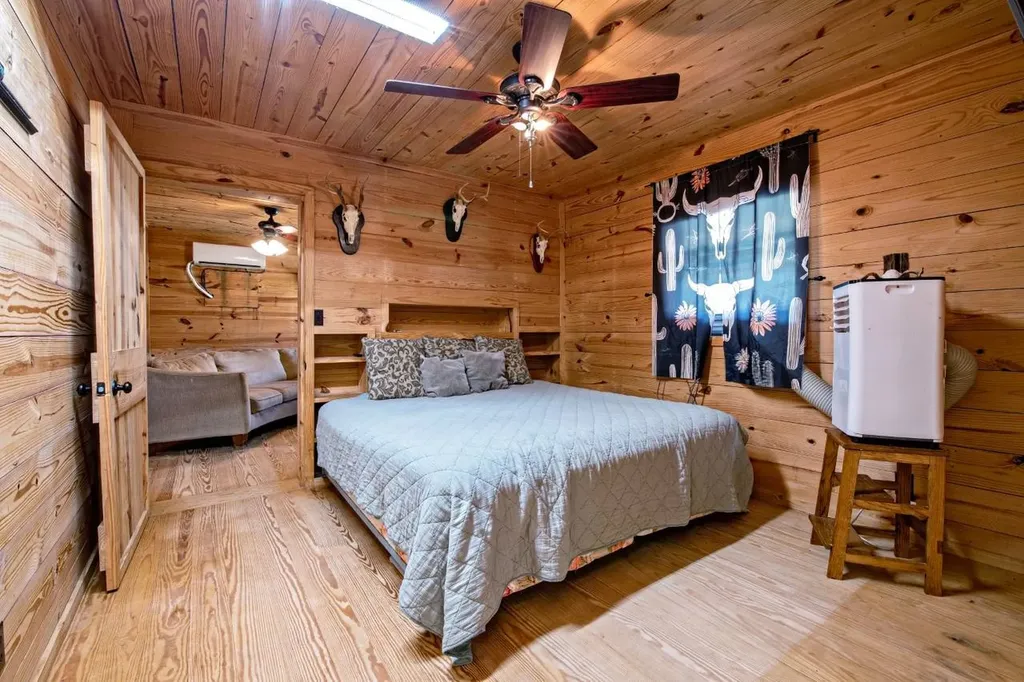 64 Eckhoff Drive Chatom AL 36518