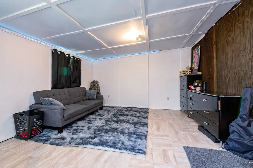 64 Eckhoff Drive Chatom AL 36518