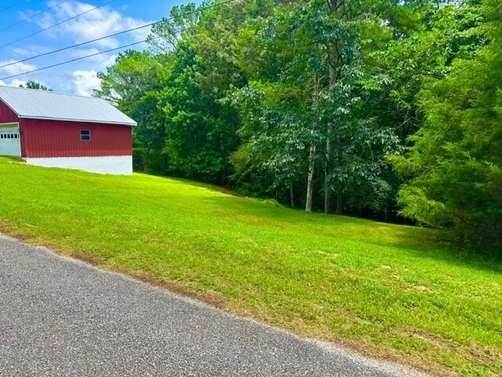 184 Cedar Ridge Estate Russellville AL 35653