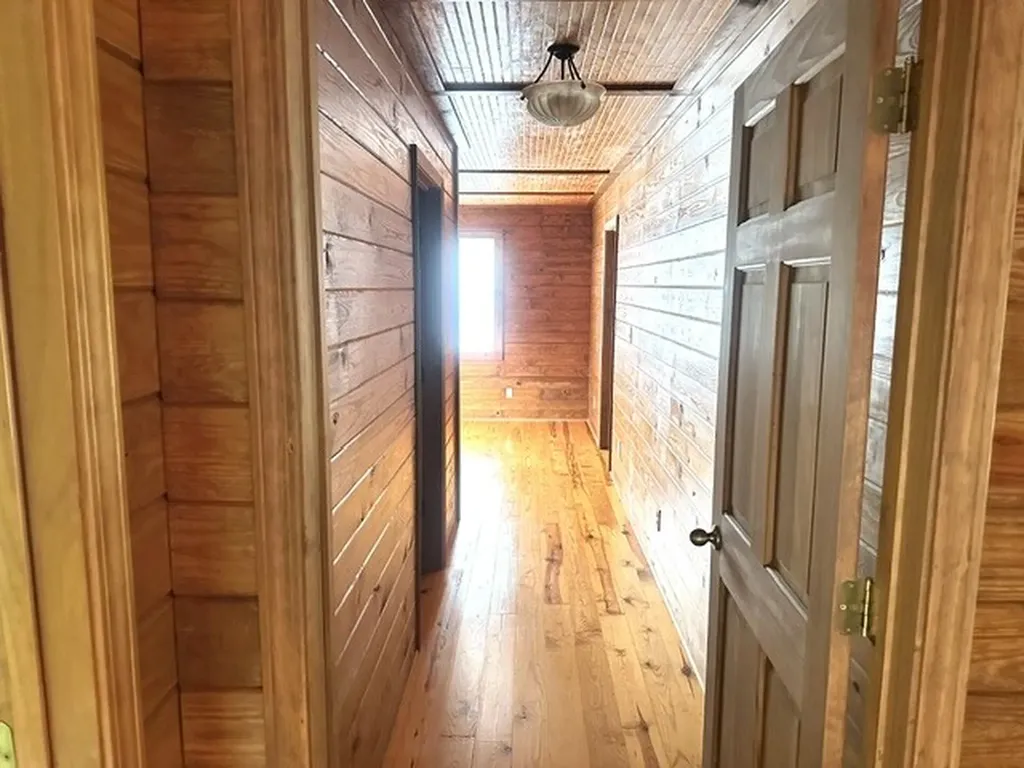 184 Cedar Ridge Estate Russellville AL 35653