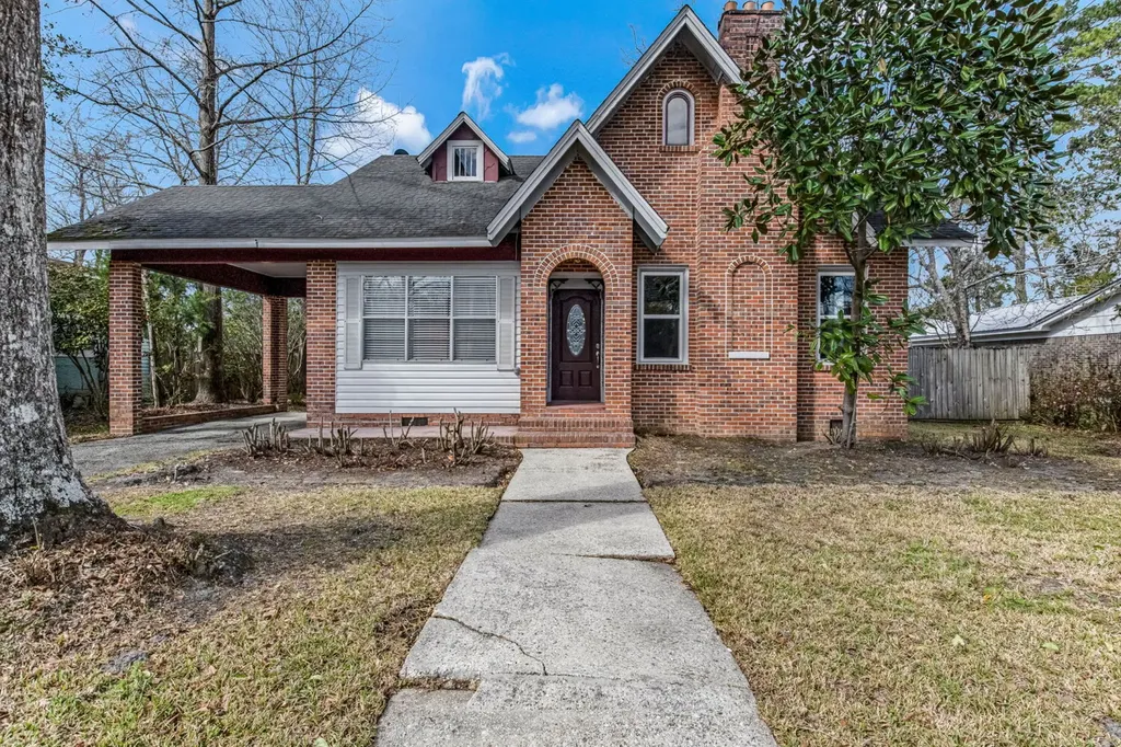 817 Douglas Avenue Brewton AL 36426