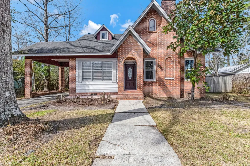 817 Douglas Avenue Brewton AL 36426