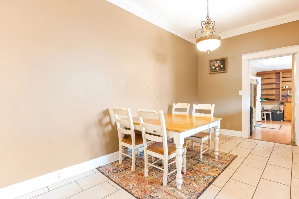 817 Douglas Avenue Brewton AL 36426