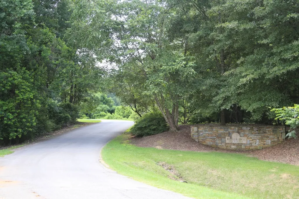 2420 River Ridge Way Montgomery AL 36108
